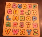 Kinder houten puzzel alfabet, Ophalen, 10 tot 50 stukjes, Zo goed als nieuw, Van hout