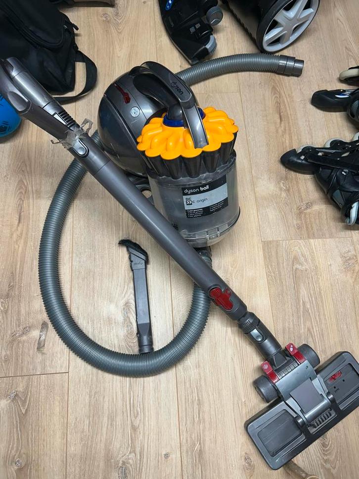 Dyson DC33c Stofzuiger - Krachtige Reiniging, Witgoed en Apparatuur, Stofzuigers, Gebruikt, Stofzuiger, 1200 tot 1600 watt, Reservoir