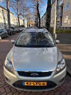 Ford Focus 1.6 16V 100PK 2010 Groen, Auto's, Ford, 1596 cc, 15 km/l, Zwart, 4 cilinders
