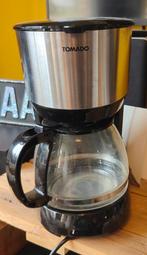 Mooie Tomado Koffiezetapparaat, Ophalen, Afneembaar waterreservoir, Gebruikt, Koffiemachine