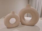 Vaas Set - Modern Design, Huis en Inrichting, Woonaccessoires | Vazen, Wit, Aardewerk of Porselein, Ophalen of Verzenden, Zo goed als nieuw