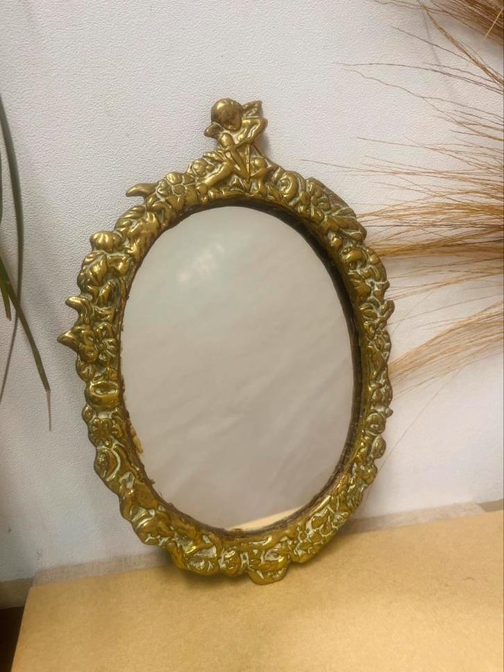 Prachtige oude vintage spiegel messing lijst koper ovaal, Antiek en Kunst, Antiek | Spiegels, Minder dan 50 cm, Minder dan 100 cm