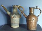 2 Antieke koperen Arabische waterkannen,, Antiek en Kunst, Ophalen of Verzenden, Koper
