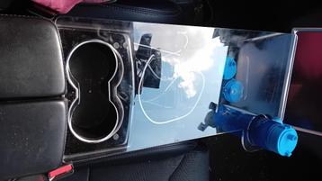 Middenarmsteun / laptoptafel voor Tesla model S / X beschikbaar voor biedingen