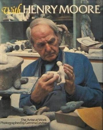 HENRY MOORE. The artist at work. Hardcover beschikbaar voor biedingen