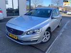 Volvo V60 1.6 D2 Kinetic / 1 JAAR APK / AUTOMAAT / AIRCO / B, Euro 5, Gebruikt, 4 cilinders, Diesel