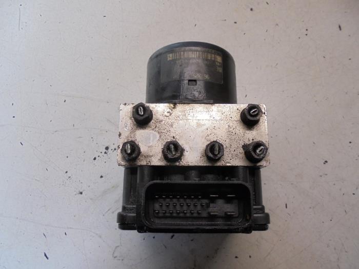 ABS Pomp van een Peugeot 206, Auto-onderdelen, Elektronica en Kabels, Peugeot, Gebruikt, 3 maanden garantie, Ophalen of Verzenden