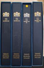 PTT Mapjes No.256 T/M 387 in vier Davo albums Nom. Euro 348, Postzegels en Munten, Verzenden, Na 1940, Postfris