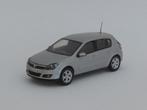 mooie grijs-metallic Vauxhall (Opel) Astra, topstaat, 1:43, Hobby en Vrije tijd, Modelauto's | 1:43, Ophalen of Verzenden, Zo goed als nieuw
