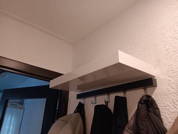 IKEA Lack Wandplank x3 // IKEA Lack Shelf x3 beschikbaar voor biedingen