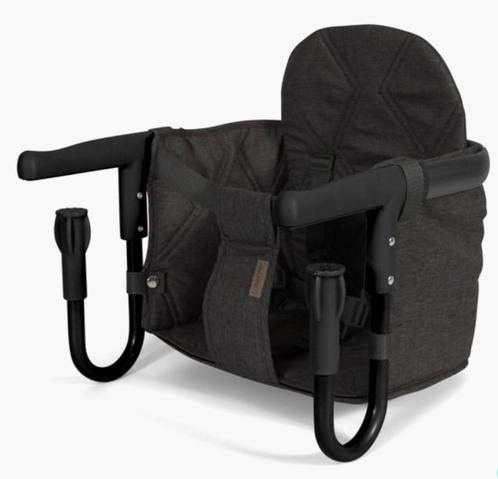 Tafel/hangstoel Topmark Rafi, zwart, zo goed als nieuw, Kinderen en Baby's, Kinderstoelen, Zo goed als nieuw, Hangstoel, Aanschuifbaar