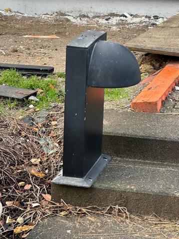 Design buitenlamp beschikbaar voor biedingen