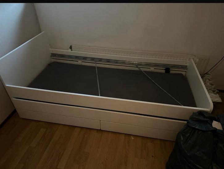 Ikea SLÄKT Bedframe met onderbed en opberger, Huis en Inrichting, Slaapkamer | Bedden, Zo goed als nieuw, Eenpersoons, 90 cm, 200 cm