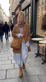 Burkely suède leren schoudertas - Cognac / Camel bruin, Overige merken, Bruin, Verzenden, Zo goed als nieuw