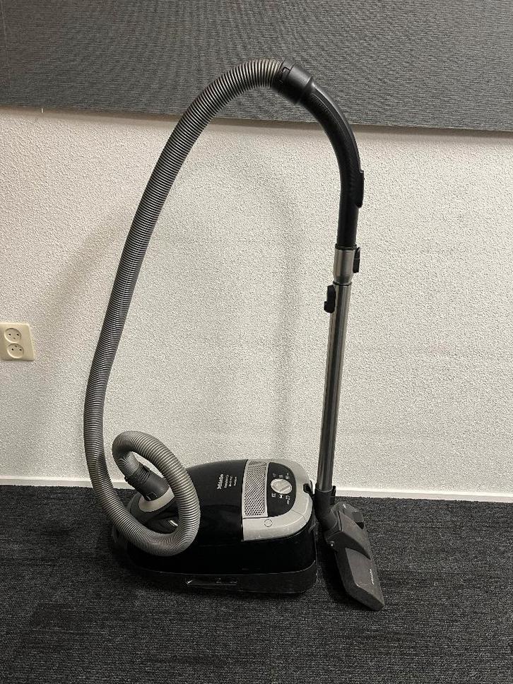 Miele Complete C2 Black Pearl Powerline stofzuiger 1600 watt, Huis en Inrichting, Woonaccessoires | Overige, Gebruikt, Ophalen of Verzenden