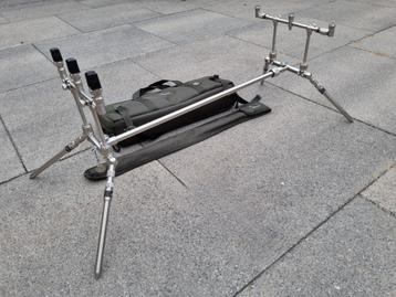 Solar P1 Worldwide Pod inclusief 3-Rod Buzz Bars beschikbaar voor biedingen