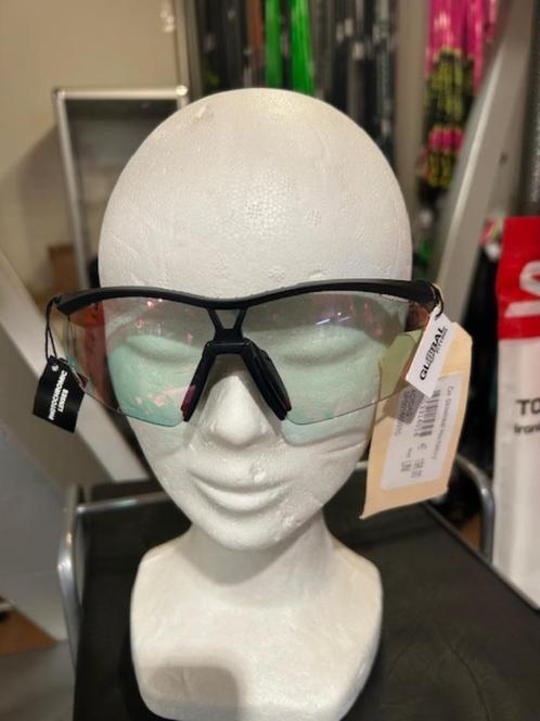 Adidas Sportbril Photochromatic Type SP00160001C Nieuw, Sieraden, Tassen en Uiterlijk, Zonnebrillen en Brillen | Heren, Nieuw