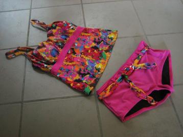 Prachtige fleurige tankini BEACH WAVE 40-42 snazzeys beschikbaar voor biedingen