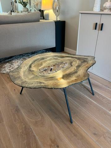 GEODE ORGONITE Salontafel edelstenen en kristallen design