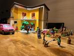 Playmobiel modern woonhuis 9266, Kinderen en Baby's, Speelgoed | Playmobil, Ophalen of Verzenden, Zo goed als nieuw, Complete set