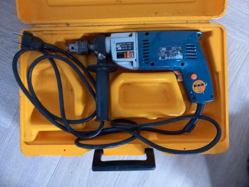 AEG Boormachine met Koffer - Gebruikt, Doe-het-zelf en Verbouw, Gereedschap | Boormachines, Gebruikt, Boormachine, Klopboormechanisme
