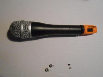 Niefer Microfoon beschikbaar voor biedingen