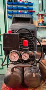 Compressor - Goed Onderhouden, Doe-het-zelf en Verbouw, Ophalen, Mobiel