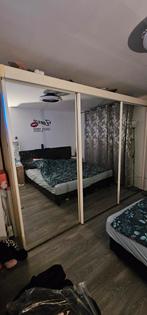 Grote kledingkast met spiegeldeuren, Ophalen, 200 cm of meer, Met hangruimte, Zo goed als nieuw