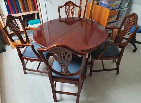 Heldense mahonie eetkamertafel met stoelen, Huis en Inrichting, Tafels | Eettafels, Zo goed als nieuw, 100 tot 150 cm, Vijf personen of meer