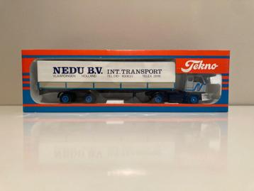 Tekno Volvo F 88 2 as Trekker met 2 as Huifoplegger NEDU beschikbaar voor biedingen