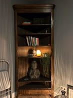 Karaktervolle oude houten hoekkast (ca. begin 20e eeuw), Huis en Inrichting, Kasten | Boekenkasten, Ophalen, Met plank(en), Landelijk / sober