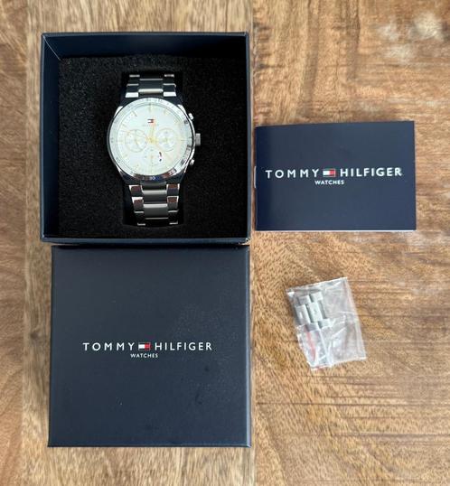 Tommy Hilfiger Dames Polshorloge zie omschrijving Nieuw !!, Sieraden, Tassen en Uiterlijk, Horloges | Dames, Zo goed als nieuw