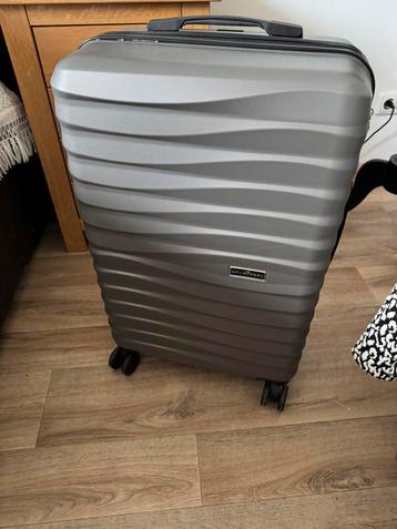 Koffer mog nieuw maat M beschikbaar voor biedingen