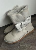 Ugg laarzen met grijze strik, maat 39, Kleding | Dames, Schoenen, Ophalen of Verzenden, Zo goed als nieuw, Grijs, Lage of Enkellaarzen
