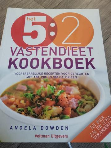 Angela Dowden - Het 5:2 vastendieet kookboek beschikbaar voor biedingen