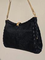 Vintage zwart gouden tas jaren 60-70 velvet met stanswerk, Sieraden, Tassen en Uiterlijk, Ophalen of Verzenden, Zo goed als nieuw