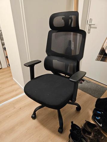 Ergonomische Bureaustoel, gratis afhalen. beschikbaar voor biedingen