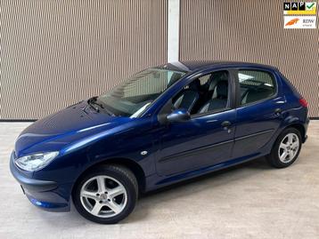 Peugeot 206 1.1 X-Design met nieuwe APK beschikbaar voor biedingen