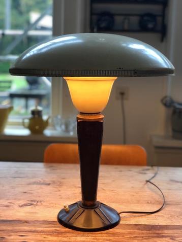 Art Deco lamp Jumo 320 door Eileen Gray beschikbaar voor biedingen