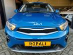 Kia Stonic 1.0 T-GDi MHEV DynamicLine (bj 2022, automaat), Auto's, Kia, 1160 kg, Zwart, Blauw, 3 cilinders