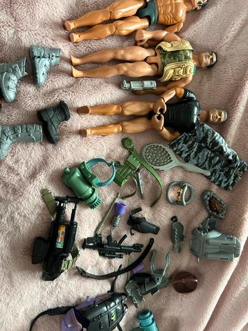 Action Man Poppen & Accessoires beschikbaar voor biedingen