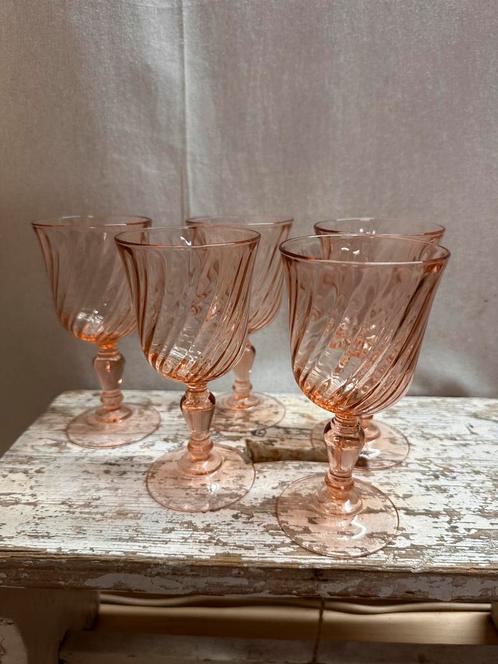 Luminarc Rosaline, wijn galzen, Antiek en Kunst, Antiek | Glas en Kristal, Ophalen of Verzenden
