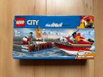 LEGO city Brand aan de kade 60213, Ophalen of Verzenden, Zo goed als nieuw, Complete set, Lego