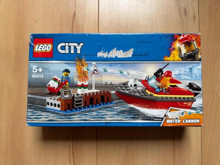 LEGO city Brand aan de kade 60213, Kinderen en Baby's, Speelgoed | Duplo en Lego, Zo goed als nieuw, Lego, Complete set, Ophalen of Verzenden