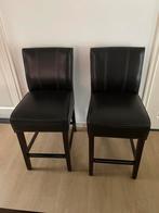 Set van 2 barstoelen, donkerbruin, zithoogte 63 cm, Huis en Inrichting, Ophalen, Gebruikt, Met voetsteun, 60 tot 90 cm