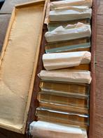 Oude doos met 12 kristallen messenleggers, Antiek en Kunst, Ophalen of Verzenden