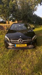 Mercedes-Benz A-Klasse 1.6 A160 AUT 2016 Zwart, Auto's, 1295 kg, 4 cilinders, Leder en Stof, Zwart