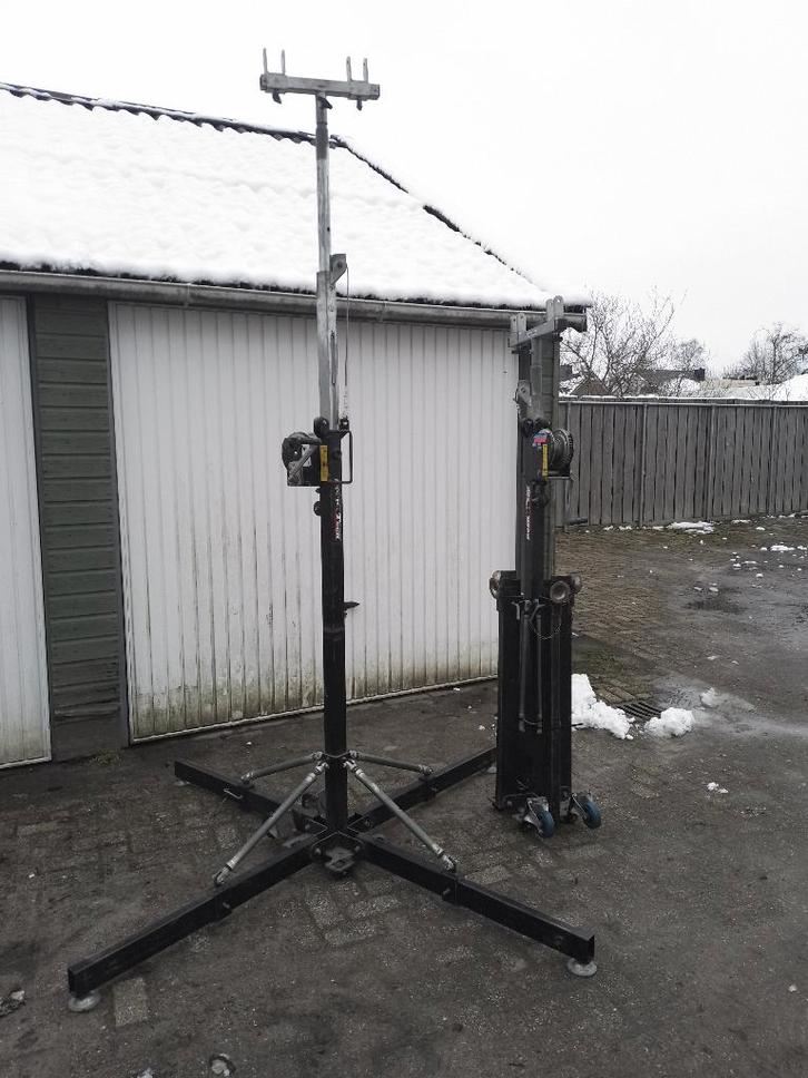 heflift 4,5mtr telescooplift LED armatuur 150kg Solar/Airco, Doe-het-zelf en Verbouw, Lieren en Takels, Gebruikt, Handmatig, Ophalen