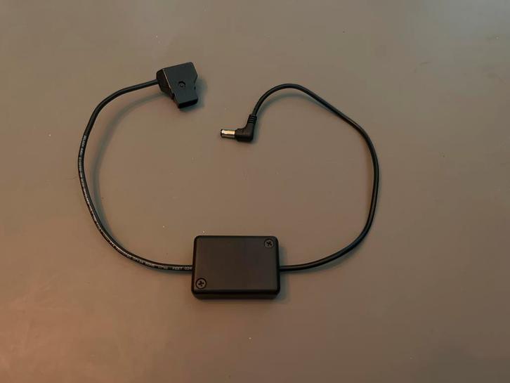 D-Tap voedingskabel voor Sony FS5, Audio, Tv en Foto, Audiokabels en Televisiekabels, Gebruikt, Overige kabels, Minder dan 2 meter