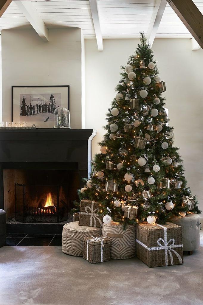 Riviera Maison Colorado X-mas Tree kerstboom 270cm en 240cm, Diversen, Kerst, Nieuw, Ophalen